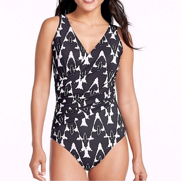 L.L.Bean Patterned Slimming Tanksuit One Piece Swimsuit Swim Size 12